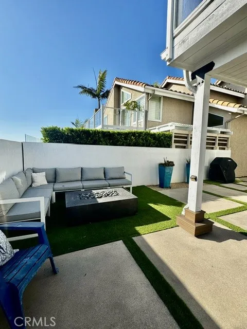 55 Palm Beach Court Dana Point, CA 92629
