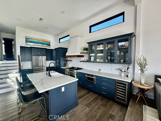 55 Palm Beach Court Dana Point, CA 92629