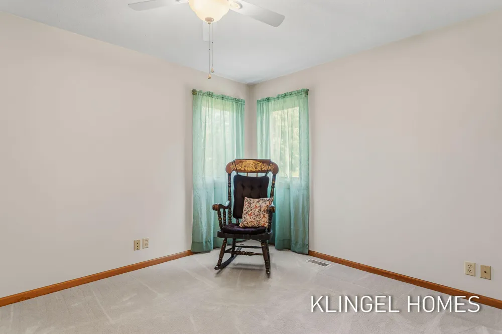 11984 Chickory Drive Grand Haven, MI 49417