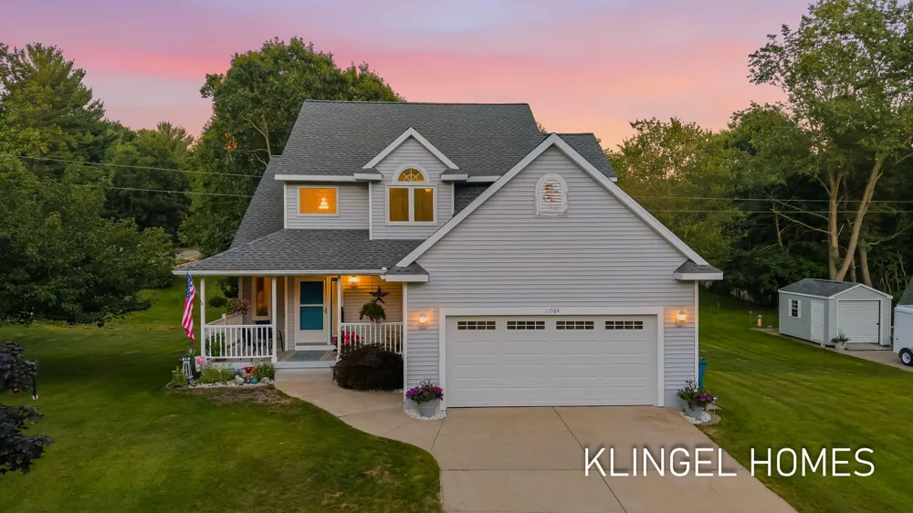 11984 Chickory Drive Grand Haven, MI 49417