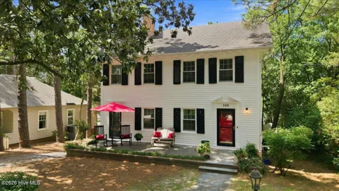 160 Ridge Street