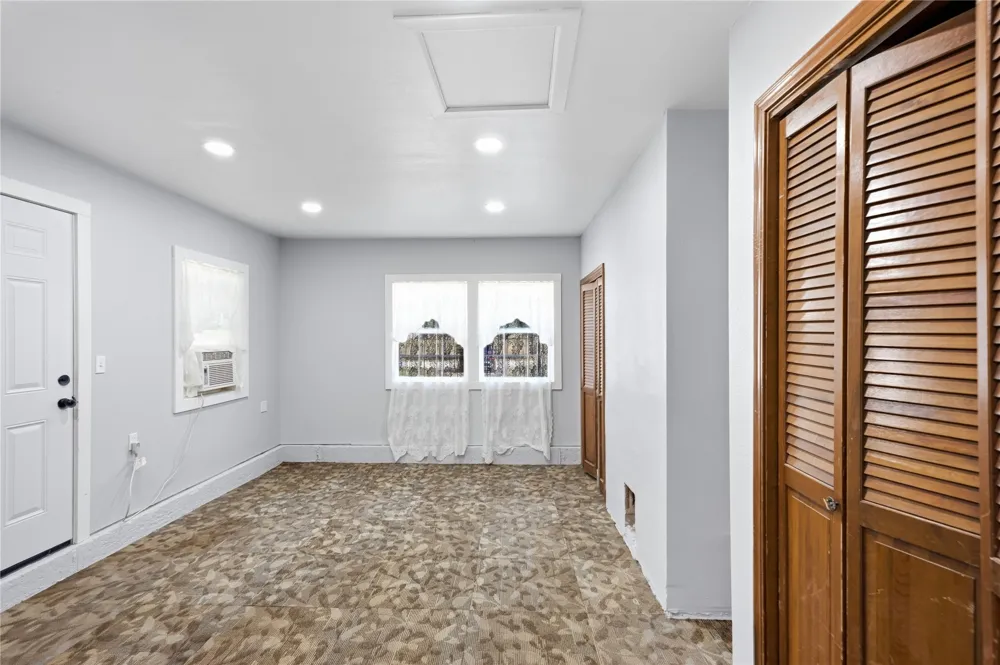 14224 W 18th Place S Sand Springs, OK 74063