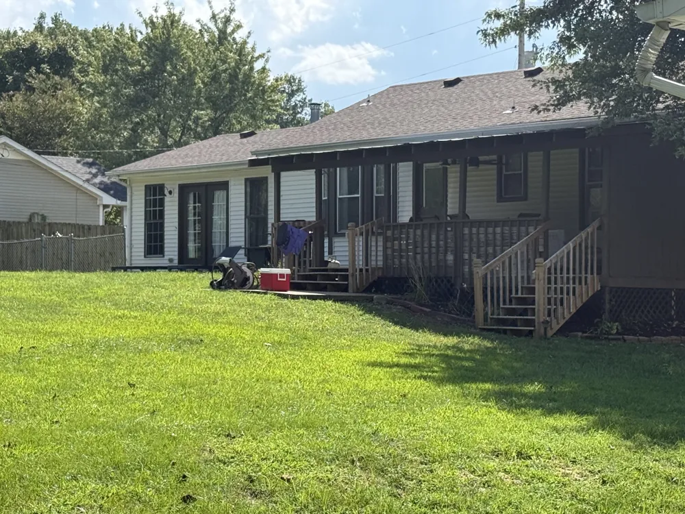 803 Merritt Lewis Ln Clarksville, TN 37042