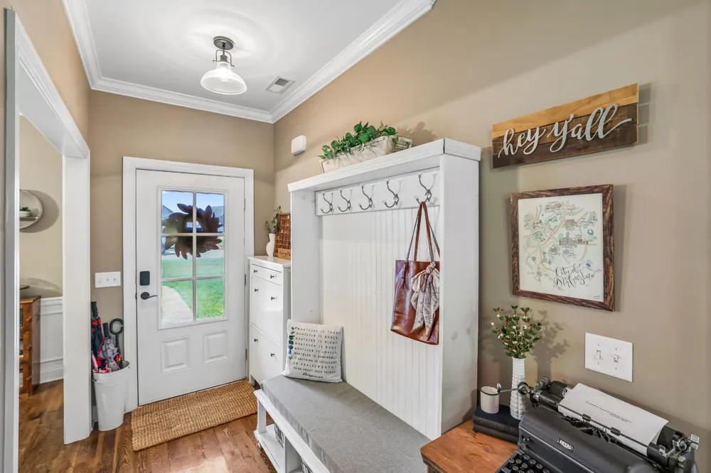 2604 Tellyman Ave Murfreesboro, TN 37130