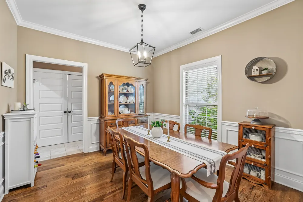 2604 Tellyman Ave Murfreesboro, TN 37130