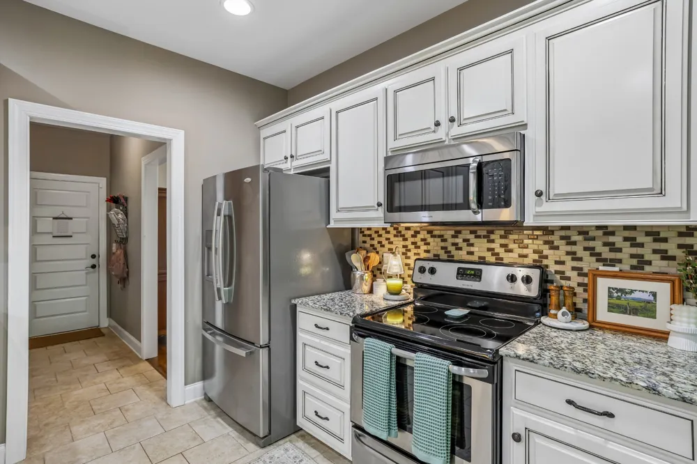 2604 Tellyman Ave Murfreesboro, TN 37130