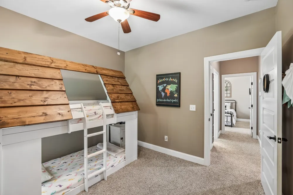 2604 Tellyman Ave Murfreesboro, TN 37130