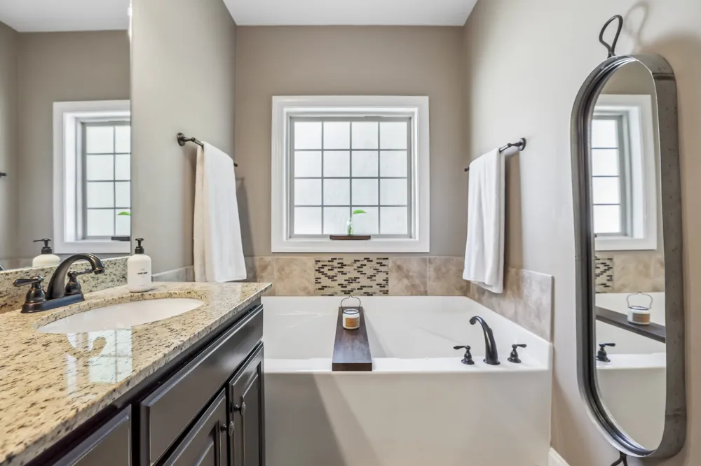 2604 Tellyman Ave Murfreesboro, TN 37130