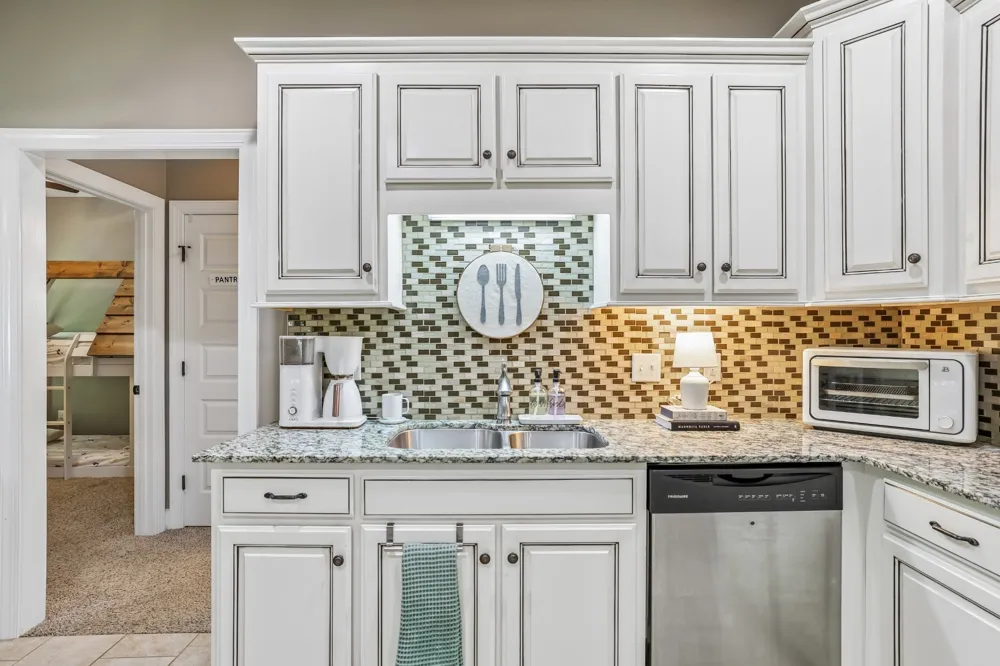 2604 Tellyman Ave Murfreesboro, TN 37130