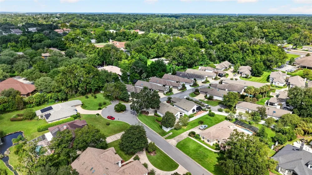 1912 SE TWIN BRIDGE CIRCLE ocala, FL 34471