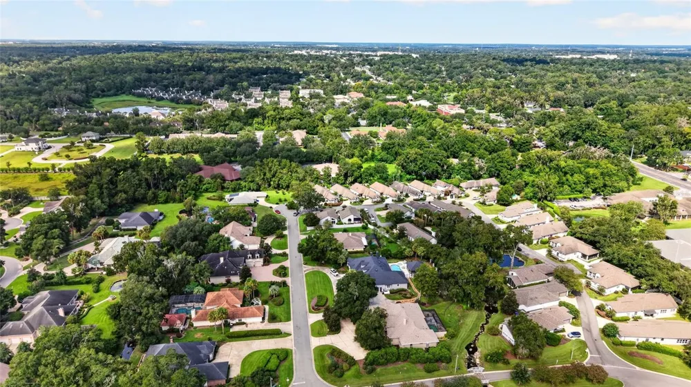 1912 SE TWIN BRIDGE CIRCLE ocala, FL 34471