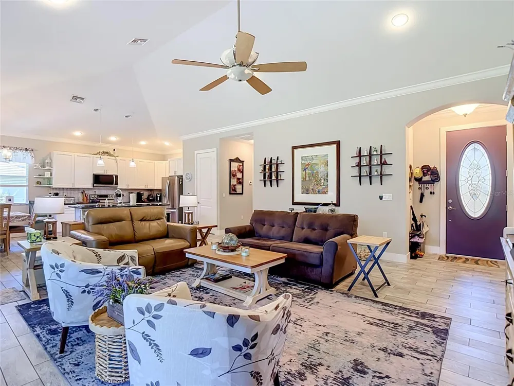 108 OAK KNOLLS CIRCLE Sebring, FL 33876