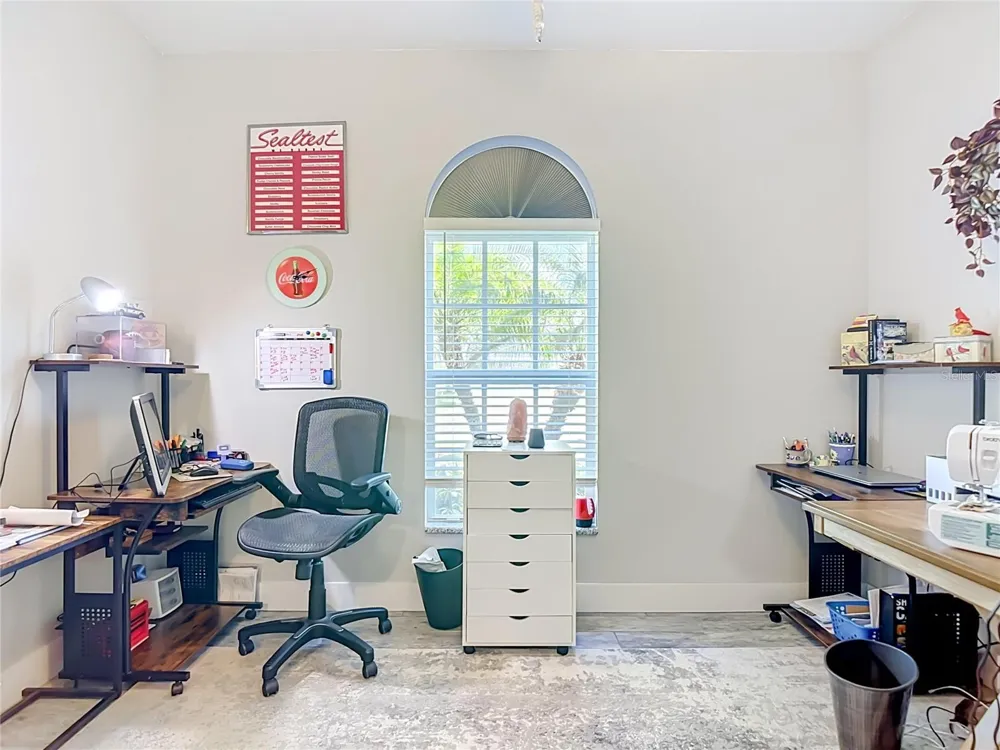 108 OAK KNOLLS CIRCLE Sebring, FL 33876