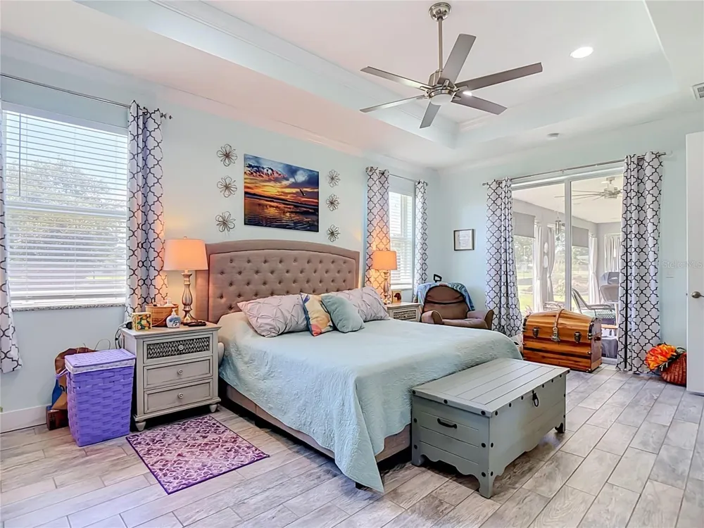 108 OAK KNOLLS CIRCLE Sebring, FL 33876