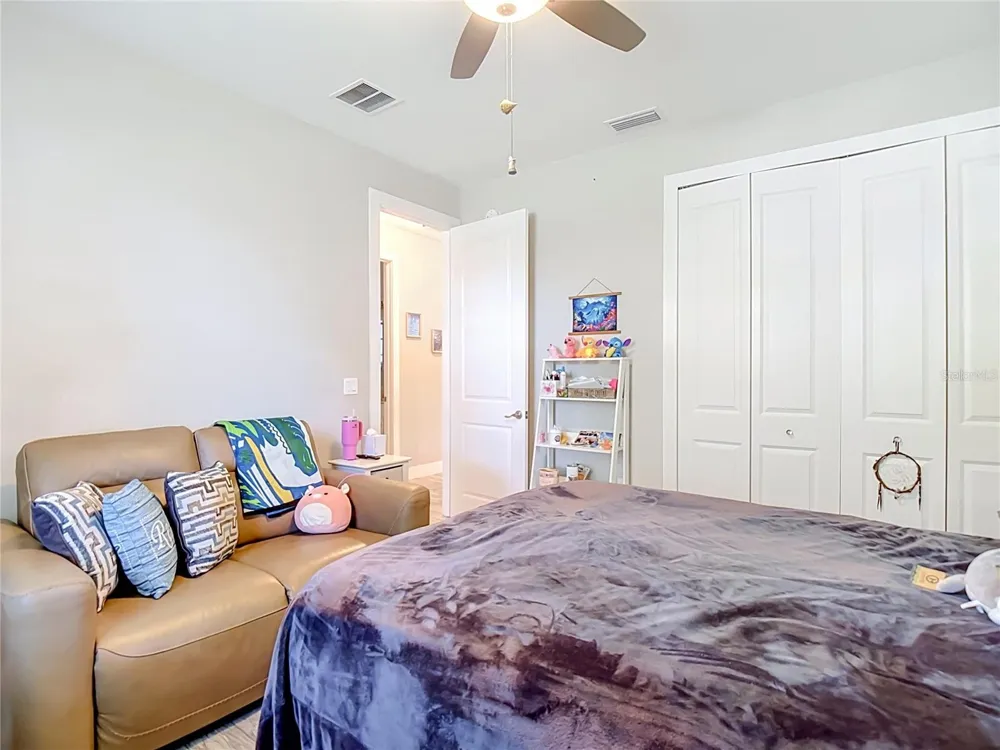 108 OAK KNOLLS CIRCLE Sebring, FL 33876