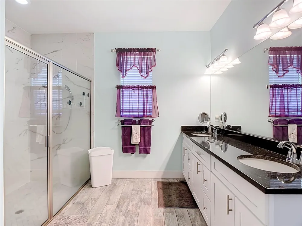 108 OAK KNOLLS CIRCLE Sebring, FL 33876