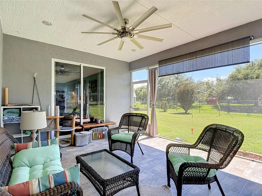 108 OAK KNOLLS CIRCLE Sebring, FL 33876