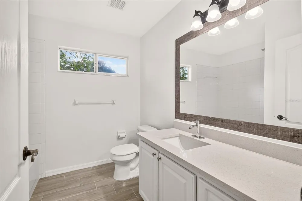 8120 SW 52ND LANE Gainesville, FL 32608