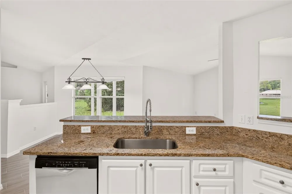 8120 SW 52ND LANE Gainesville, FL 32608