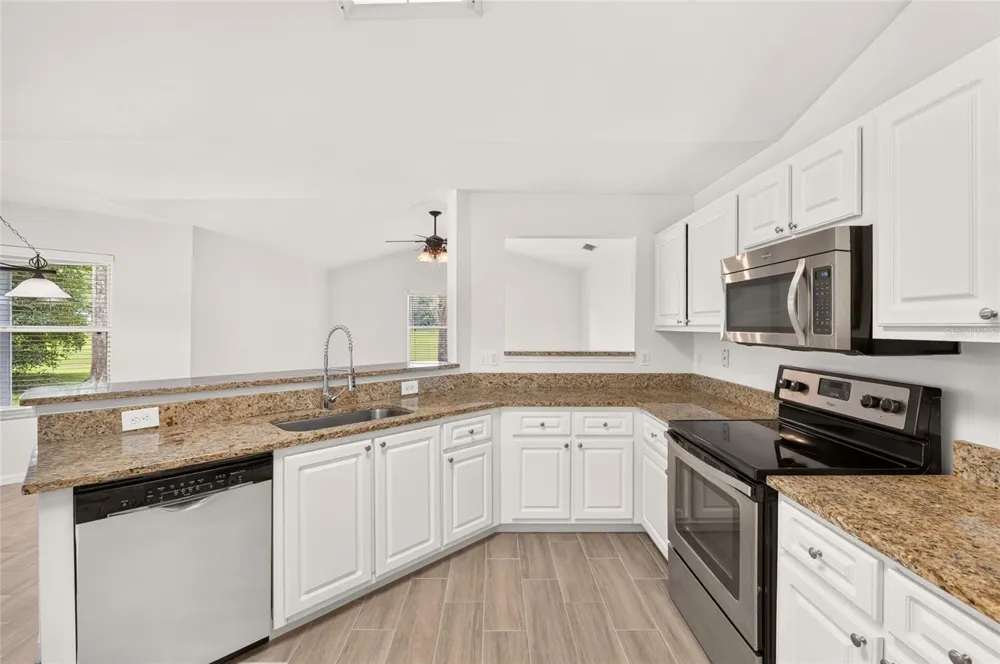 8120 SW 52ND LANE Gainesville, FL 32608