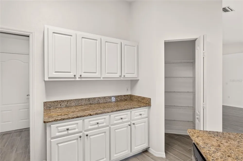 8120 SW 52ND LANE Gainesville, FL 32608