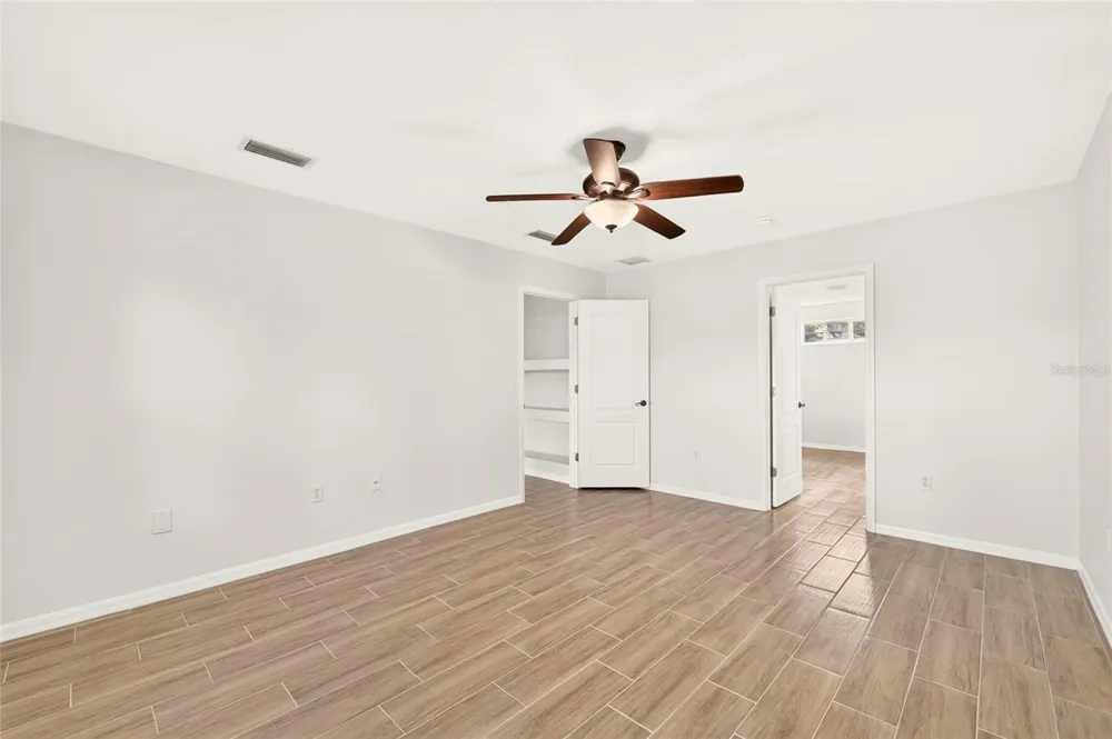 8120 SW 52ND LANE Gainesville, FL 32608