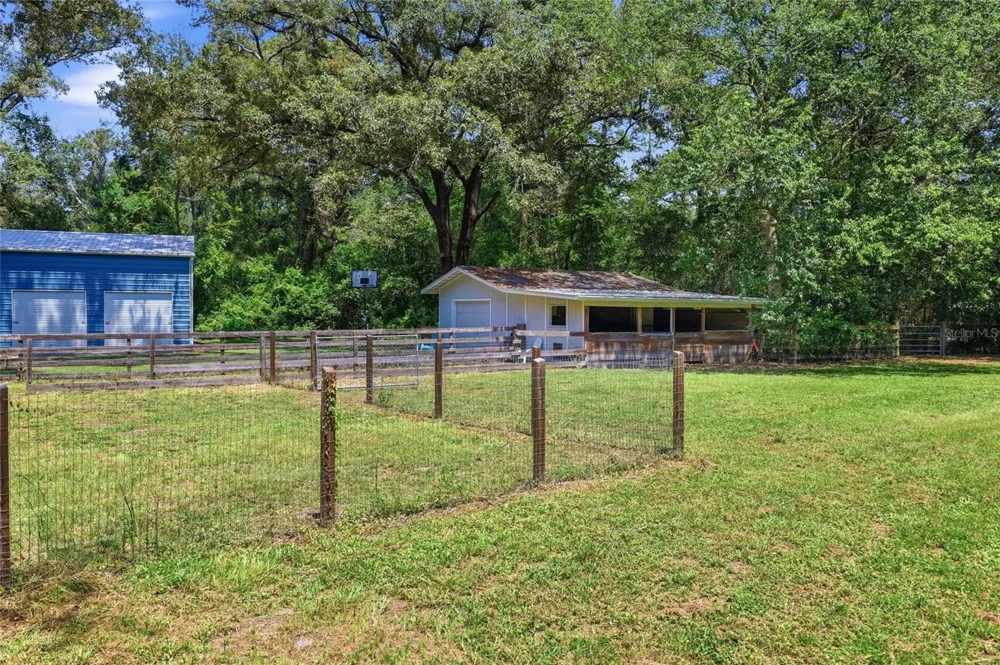 7417 NW COUNTY ROAD 235 Alachua, FL 32615