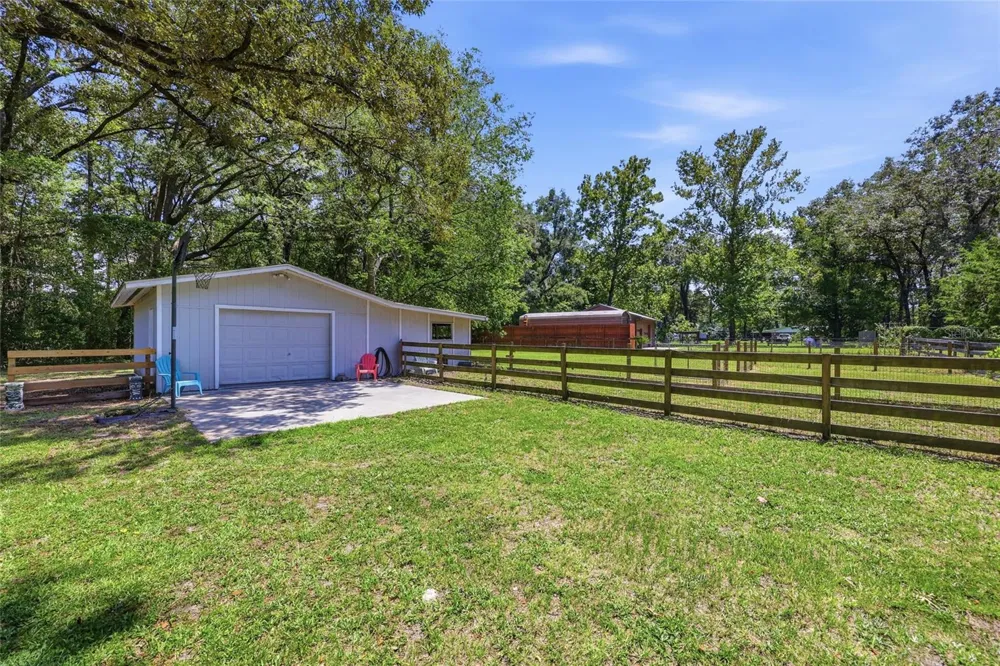 7417 NW COUNTY ROAD 235 Alachua, FL 32615