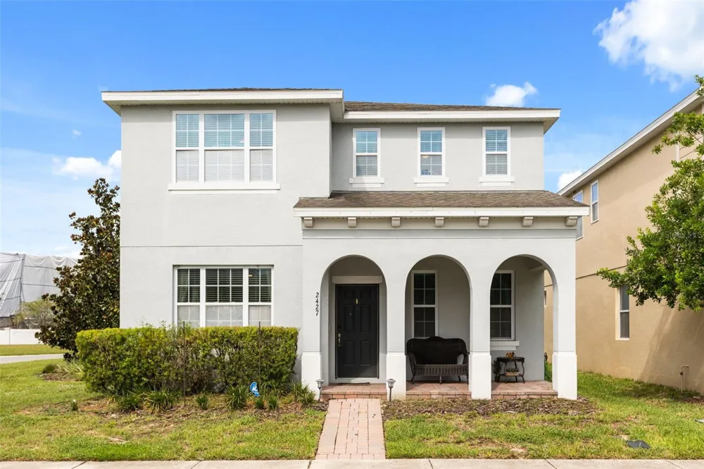 2427 LINER AVENUE Apopka, FL 32703