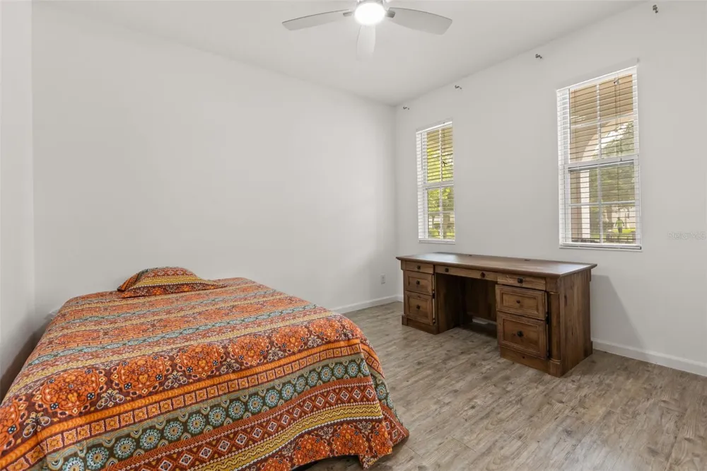 2427 LINER AVENUE Apopka, FL 32703