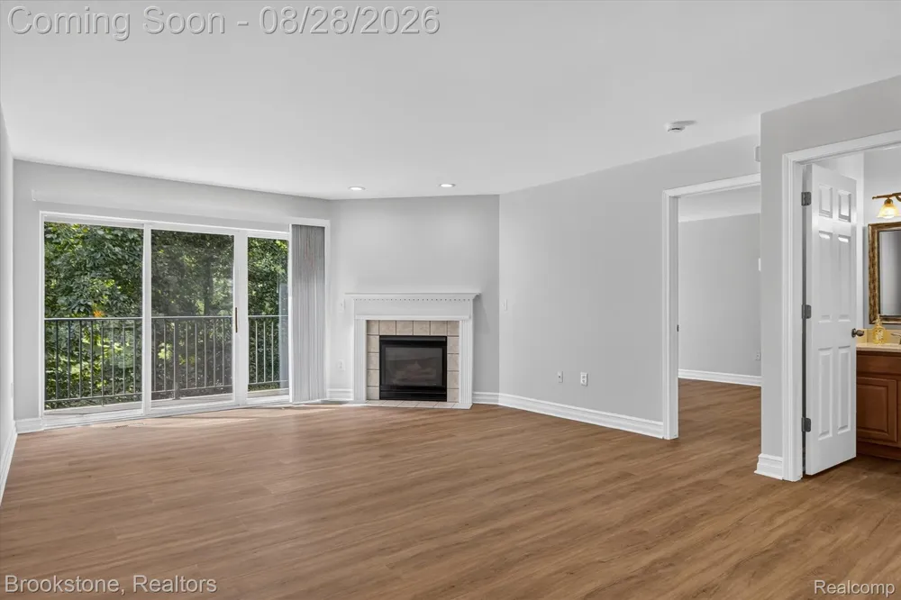 759 PAINT CREEK DRIVE Troy City, MI 48085