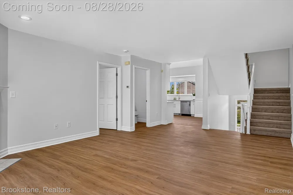 759 PAINT CREEK DRIVE Troy City, MI 48085