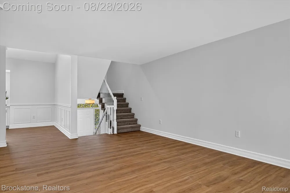759 PAINT CREEK DRIVE Troy City, MI 48085