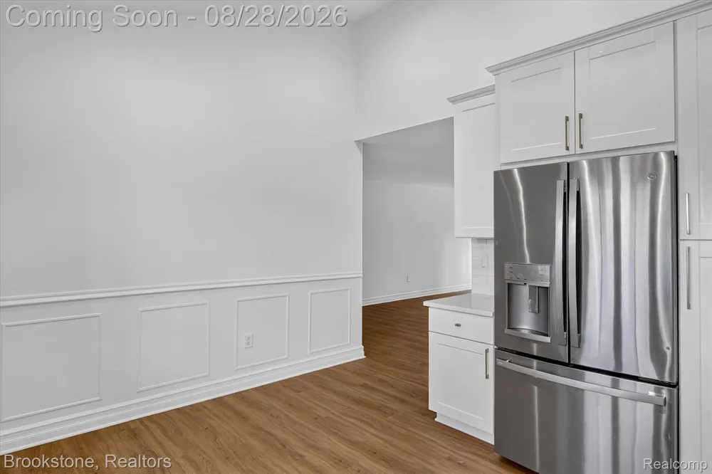 759 PAINT CREEK DRIVE Troy City, MI 48085