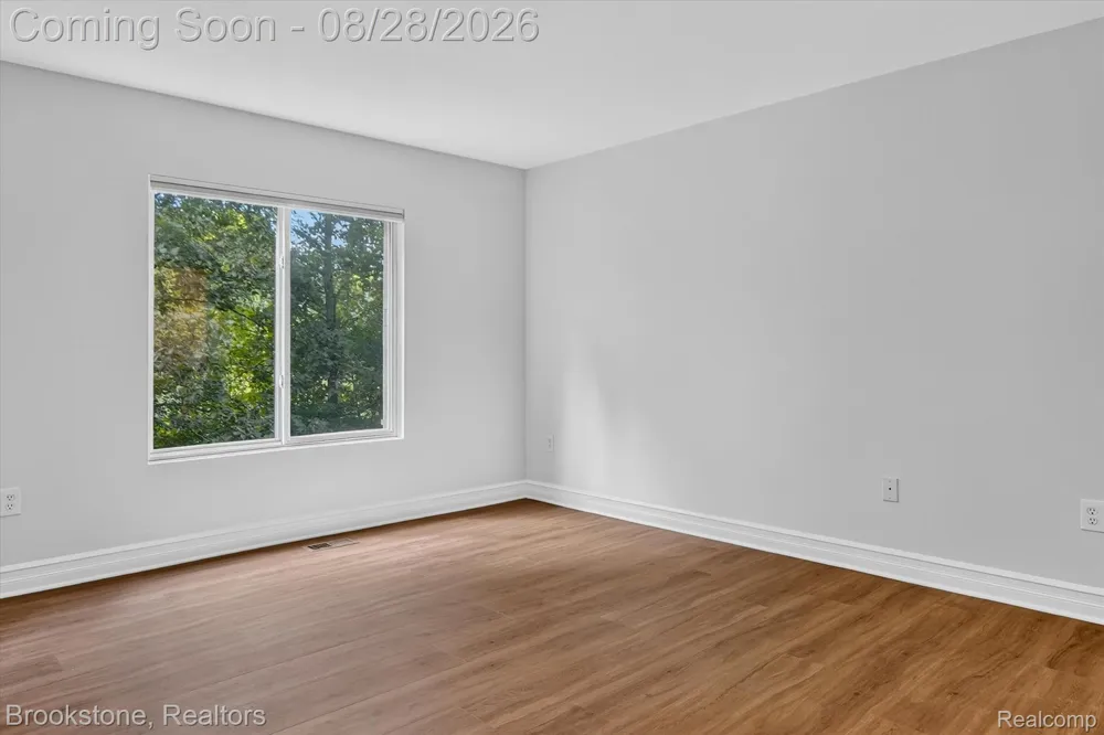 759 PAINT CREEK DRIVE Troy City, MI 48085