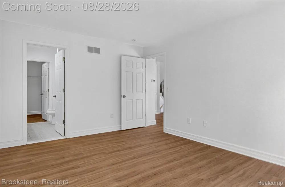 759 PAINT CREEK DRIVE Troy City, MI 48085