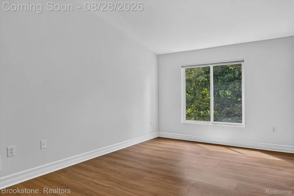 759 PAINT CREEK DRIVE Troy City, MI 48085
