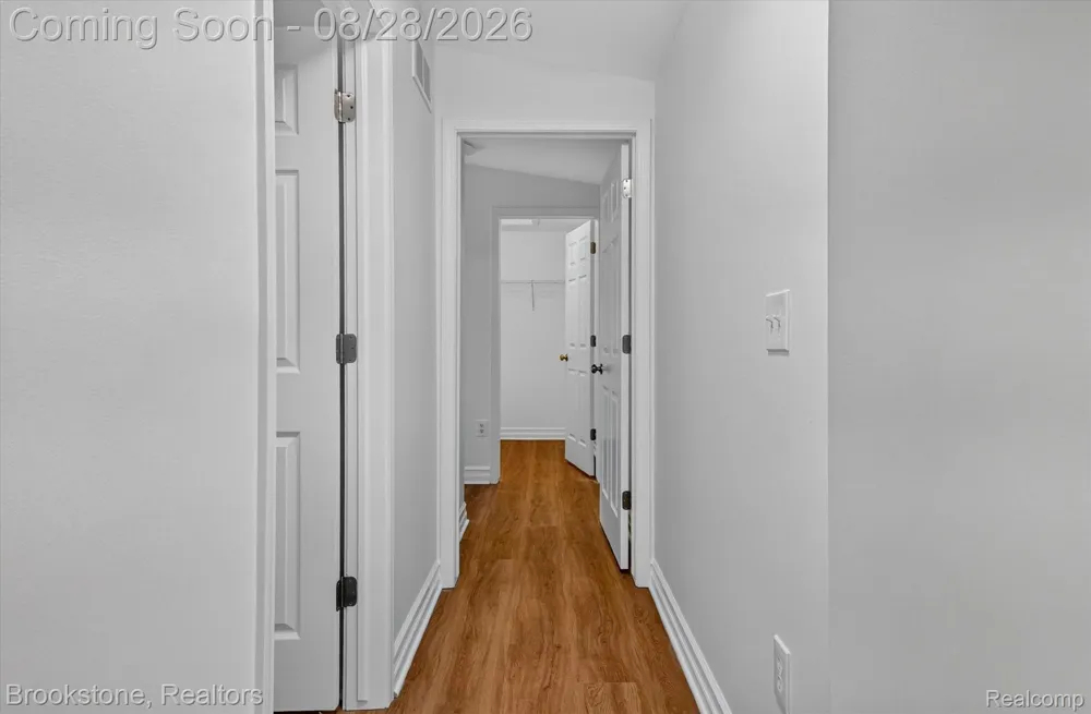 759 PAINT CREEK DRIVE Troy City, MI 48085