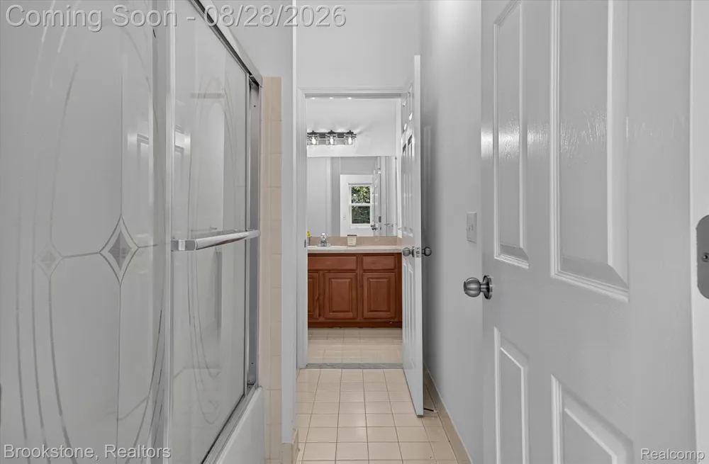 759 PAINT CREEK DRIVE Troy City, MI 48085