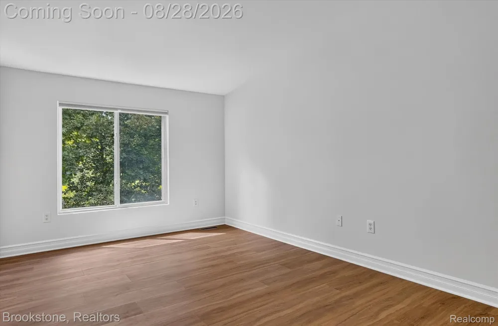 759 PAINT CREEK DRIVE Troy City, MI 48085