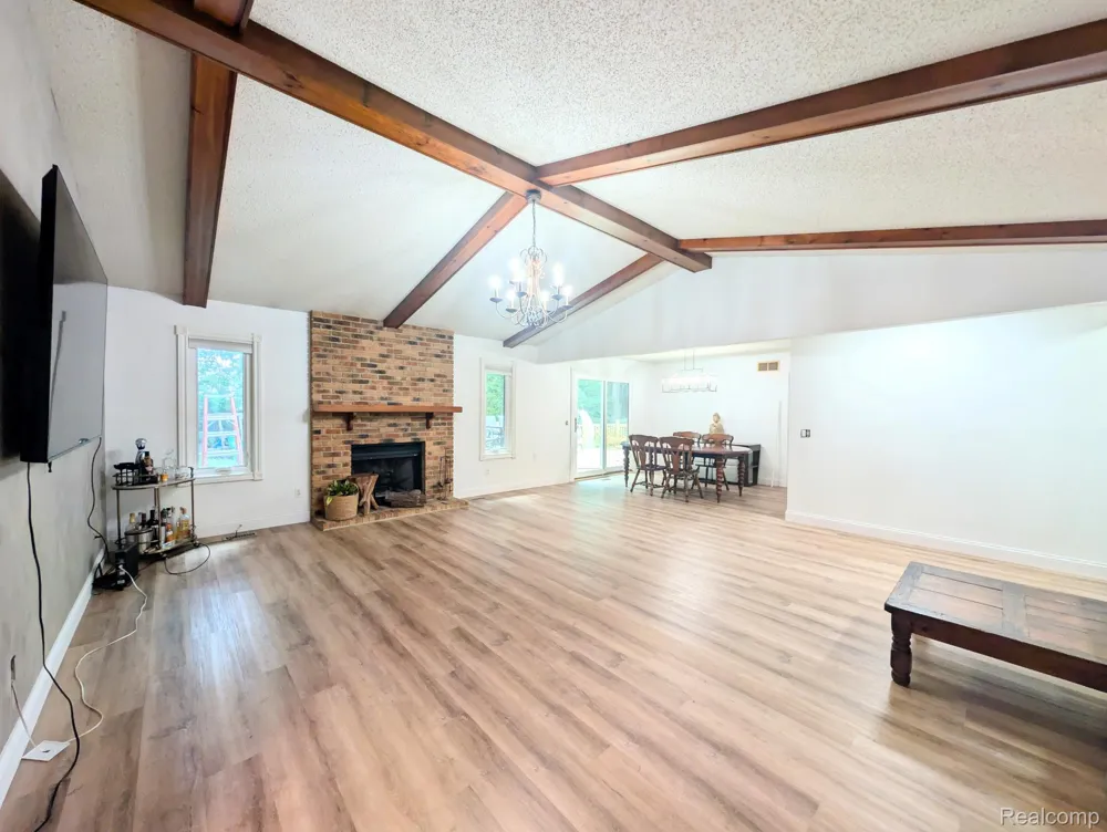 5251 Lin Hill Drive Mundy Township, MI 48473