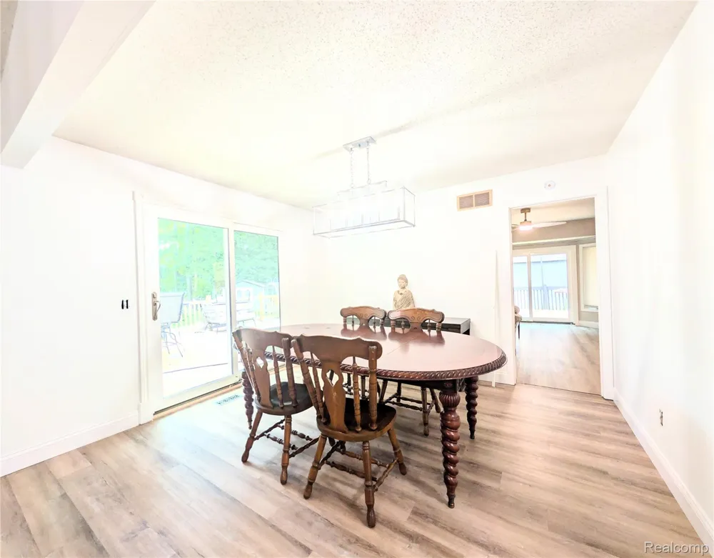 5251 Lin Hill Drive Mundy Township, MI 48473