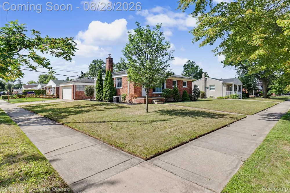 22711 Hayes Street Taylor City, MI 48180