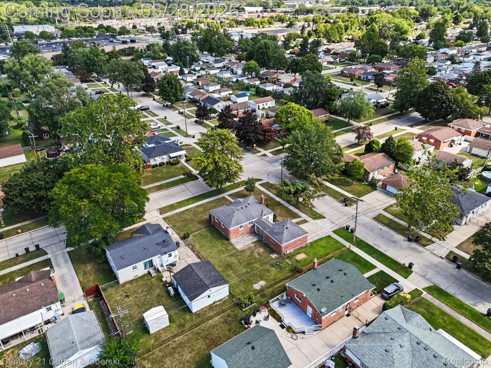 22711 Hayes Street Taylor City, MI 48180