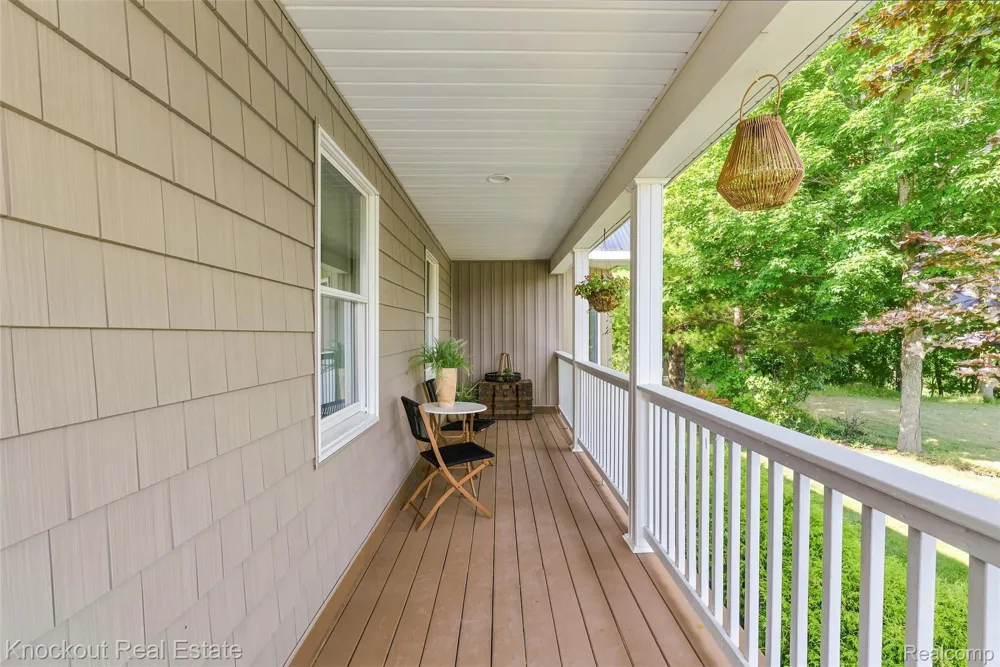 7578 Waters Edge Drive Tuscola Township, MI 48768