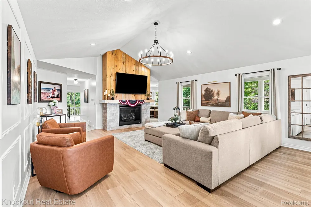7578 Waters Edge Drive Tuscola Township, MI 48768