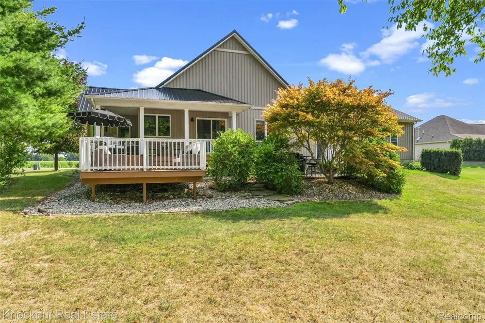 7578 Waters Edge Drive Tuscola Township, MI 48768