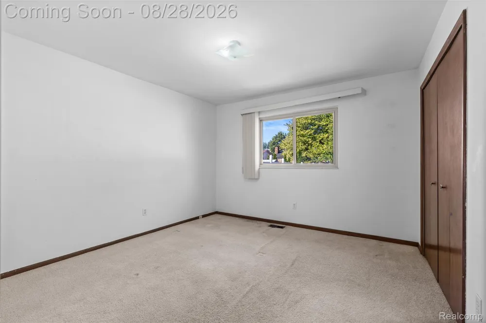 38653 Levisham Drive Clinton Charter Township, MI 48038