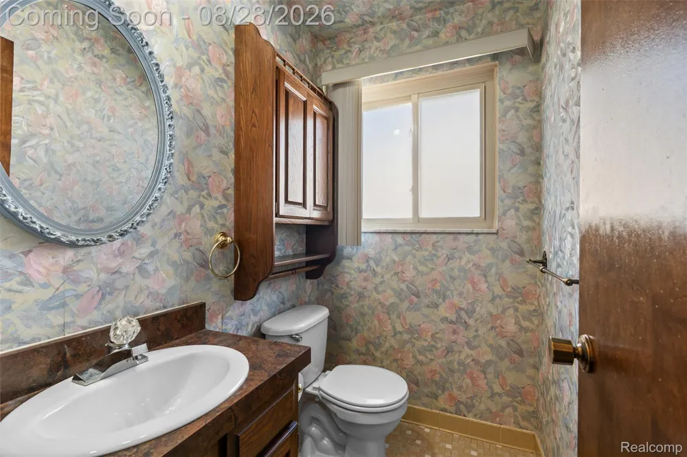 38653 Levisham Drive Clinton Charter Township, MI 48038