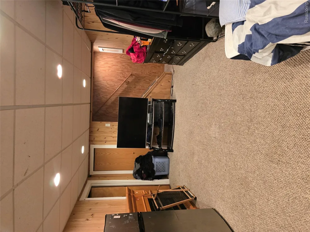 5080 Georgetown Road Grand Blanc Charter Township, MI 48439
